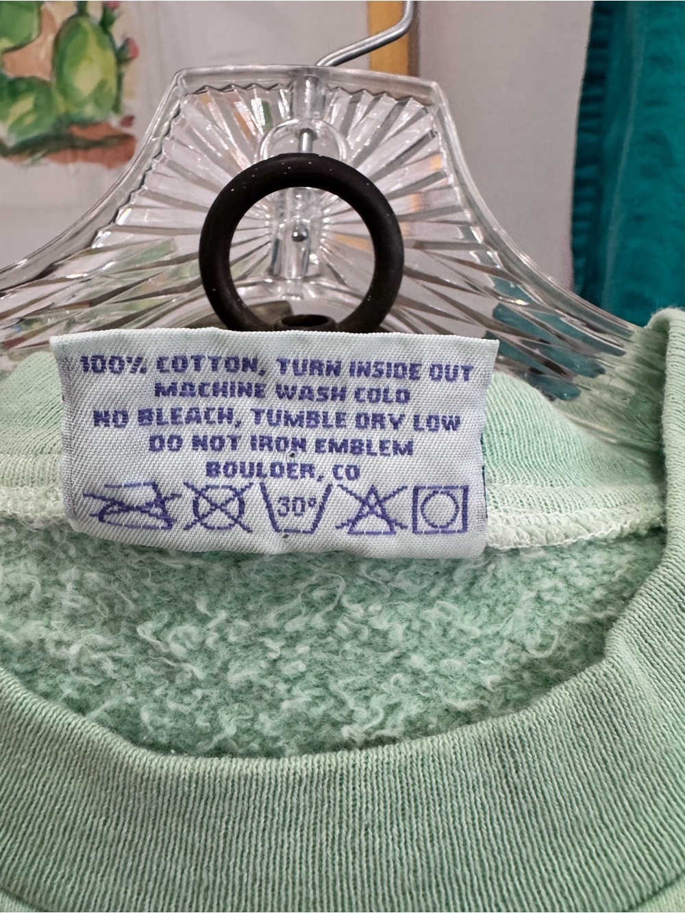 Vintage Fresh Produce Mint Green Sweatshirt with Colorful Fish Design - Picture 3 of 4